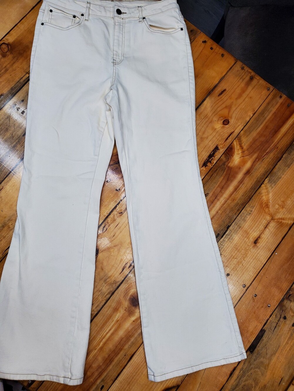 Future Collective Gabriella Karefa-Johnson Size 10 Cream Flare Jeans